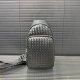 Bottega Veneta 葆蝶家 手工编织男士胸包 单肩包 斜挎包 经典百搭 实物拍摄 原厂原版面料 配送防尘袋 礼盒 30 X 16 Cm。