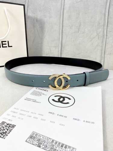 特 宽度3.0cm Chanel 香奈儿 经典款平纹 两面原版牛皮金 银 色镶钻钢扣。