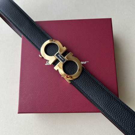 品牌:菲拉格慕 价格P特 P180 尺寸:带宽35Mm 正品尺寸 五金材质:专柜精品扣，真空电镀，工艺精细 带身材质:天然头层牛皮.质感十足，手感柔软。时尚个性 - 点击图像关闭