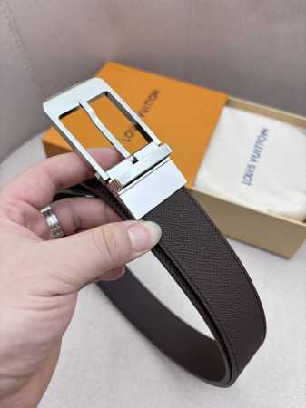 Lv路易男士 宽度3.5Cm 简单大方 精品五金 双面进口皮 佩戴效果非常不错 送礼自用最佳推荐 - 点击图像关闭