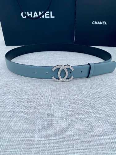 宽度3.0Cm Chanel 香奈儿 原版碰纹牛皮金 银 色镶钻钢扣。