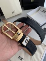 品名：万宝龙.Montblanc原单 型号：针扣，原版经典精品针扣，实物拍摄，头层牛皮 材料：百分百头层牛皮，保证真皮。双面可用专柜同等质量，带身经典荔枝纹头层