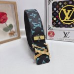 品名：Lv..路易..威登 材质：原单牛皮腰带 百分百头层牛皮腰带保证真皮，24K纯钢扣，专柜原单品质、做工精细，时尚大牌，送人自用首选 包装： 请认准如图专柜