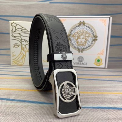 品名：Versace.范思哲 自动带 材质：原单牛皮腰带 百分百头层牛皮腰带保证真皮，24K纯钢扣，专柜原单品质、做工精细，时尚大牌，送人自用首选 包装： 请认