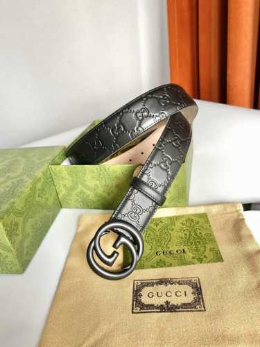 特 Gucci 古奇 Signature腰带 热压大花3.8宽度触感厚实，印花图案清晰分明
