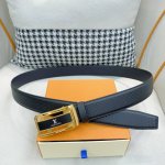 特 品牌：Lv 进口小牛皮，手感细腻柔软。搭配纯钢精品扣，自动扣男士必备！宽度：3.5Cm