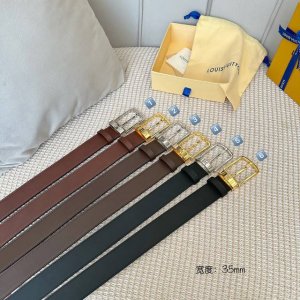 男士經典頂級休閒腰帶 寬度35毫米 品牌專用平紋Togo紋小牛皮搭配小牛皮底 全新開模精品針扣設計 三色選