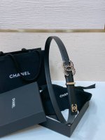 Chanel 24C 小牛皮、金属 与 树脂黑 玫红 Logo搭扣 手感柔软 细腻2.0Cm精品