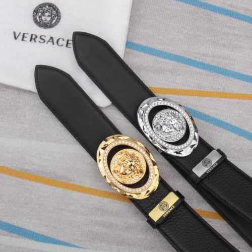 品名：Versace.范思哲 材质：原单牛皮腰带 百分百头层牛皮腰带保证真皮，24K纯钢扣，专柜原单品质、做工精细，时尚大牌，送人自用首选 包装： 请认准如图专