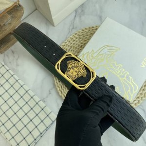 范思哲 特种皮腰带系列 ，原厂五金精品不锈钢扣，手感柔软舒适 宽3.8Cm。