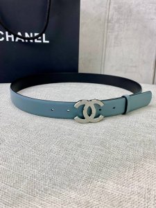 特P180 宽度3.0Cm Chanel （香奈儿）女士腰带皮带新款柔软的进口小牛皮金 银压砂面金属钢扣。