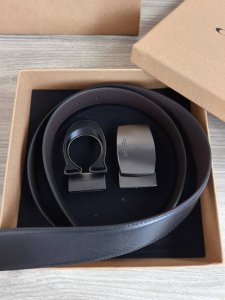Coach蔻驰 高品质 3.8Cm 高真空电镀五金 ，可双面使用 配备专柜装礼盒