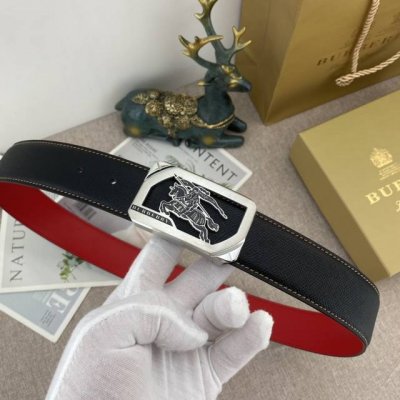 巴宝莉 特种皮腰带系列 ，原厂五金精品不锈钢扣，手感柔软舒适 宽3.8Cm。