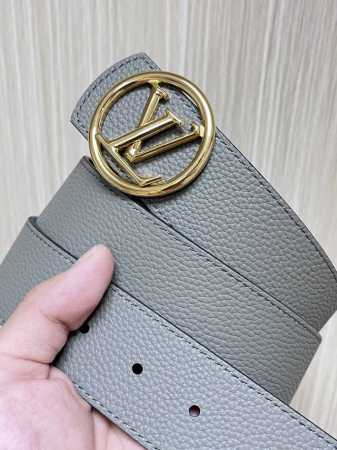 特 4.0当季新款 双面进口小牛皮 可双面用 搭配精品扣头 实物实拍 官网同步 - 点击图像关闭