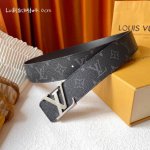 特 Louis Vuitton[正]经典原单品质，经典印花面配原版平纹皮，搭配原单精品扣，精工制作，细节看图，实物拍摄，高端奢华，宽度4.0Cm