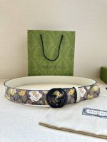 特 宽度3.8Cm Gucci Gg Marmont系列每一季都会推陈出新，为灵感源于70年代的标志性 旋转gg配件注入宠物现代精髓。这款gg Supreme帆