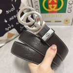 品名：古奇.Gu...Ci 自动带 材质：原单牛皮腰带 百分百头层牛皮腰带保证真皮，24K纯钢扣，专柜原单品质、做工精细，时尚大牌，送人自用首选 包装： 请认准