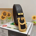 品名：古奇.Gu...Ci 材质：原单牛皮腰带 专柜原单品质、做工精细，时尚大牌，送人自用首选 包装： 请认准如图专柜包装赠送打孔器手提袋专柜礼盒宽度3.8Cm