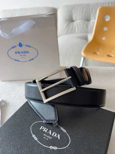 普拉达 Prada 是意大利奢侈品牌，融合经典与现代元素，注重高品质材料与精湛工艺，完美地衬托出Prada优秀的产品。风格独树一帜！对于喜欢低调不浮夸的商务休闲