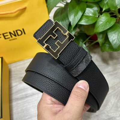 Fendi 芬迪 专柜同款 宽4.0Cm 双环正反用腰带 Ff按钉搭扣 黑色Cuoio Romano皮革材质 反面面料带有烟草灰和黑色Ff图案 四方金属饰面 时