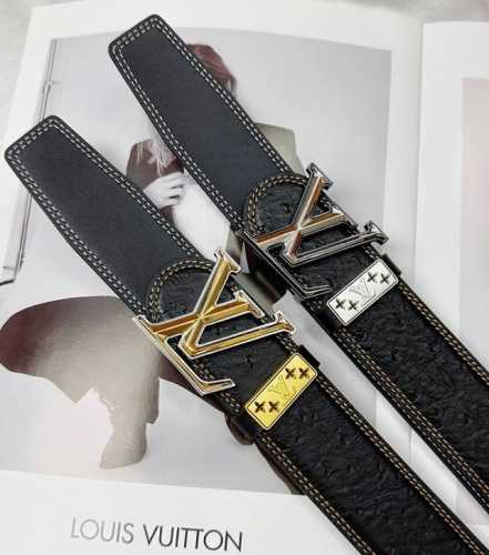 皮带：Lv..路易..威登顶级复刻. 腰带：原单品质百分百头层牛皮，保证真皮。菱形镶嵌工艺.真空电镀.永不掉色.24K纯钢扣头层小牛皮鸵鸟纹双面可用专柜同等质量