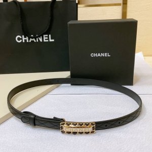 Chanel 23C 字母腰带 软硬适中的小羊皮 春夏搭配好帮手 一年四季最不可缺少的搭配神器 穿裙子西装搭它简直不要太高级 2.0Cm精品