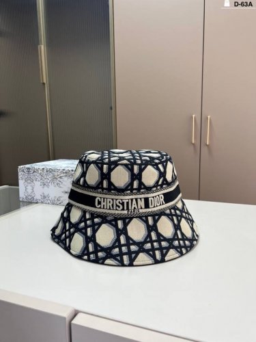 Dior迪奥新款原单渔夫帽 精致純也格调很有感觉，很酷很时尚，专柜断货热门，质量超赞 D-63A折叠盒