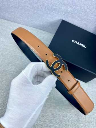 特 宽度3.0Cm Chanel 香奈儿女士腰带皮带新款柔软的内衬进口小牛皮搭配精品钢扣贴皮金 银色扣。 - 点击图像关闭