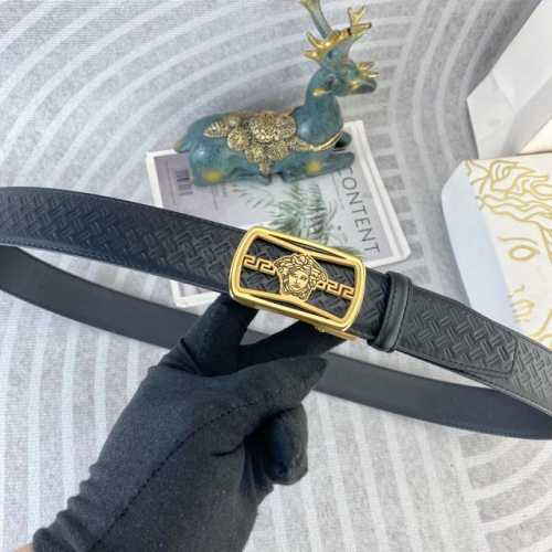 范思哲 特种皮腰带自动带系列 ，原厂五金精品不锈钢扣，手感柔软舒适 宽3.5Cm。