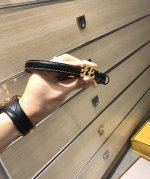 配送专柜包装 打孔针 特批新款 Fd 宽15Mm 标志造型宽皮带，原版铆钉钢扣，进口双面原版双色小牛皮配制成，原版走线，镀金表面金属制品，品质保证，非市场通货！