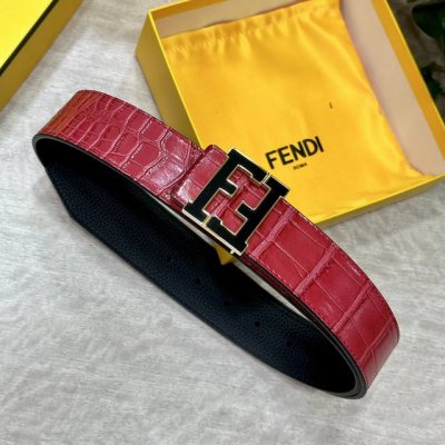 特 片装1 Fendl 芬迪 宽40Mm双面原版小牛皮 搭配单钌钯电镀扣 完美的手感.油边 出众的设计.风格 高贵奢华 时尚大方 高清实拍 货真价实 品质保证