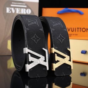 路易威登冲孔秘原单高端品质专柜官网同步宽度3.8冲孔精美扣头意大利进口头层原版花纹纹理消晰真实感超强打造全新的视觉3D郊果高档客户入手送礼自用佳品 长度100一