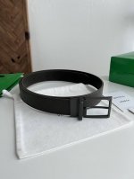 Bv 2026新款Intrecciato Stamp编织压纹腰带 原厂牛皮压印Intrecciato编织图案 双面用 搭配真空枪色可旋转针扣 侧面有标识 宽度3