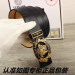 品名：范思哲.Ver Sace原单 型号：认准如图专柜包装，赠送打孔器 材料：百分百头层牛皮，保证真皮。美人头，24K钢扣专柜同等质量， 送人自用首选 包装：