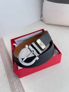 品名：菲拉格慕.Ferrgamo腰带皮带原单 型号：针扣，纯铜材质经典针式扣，实物拍摄，头层牛皮 材料：百分百头层牛皮，保证真皮。纯铜材质，真空电镀永不掉色，双