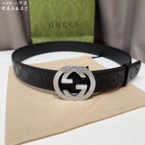特 古奇 男士 宽度4.0Cm 简单大方 精品五金 佩戴效果非常不错 送礼自用最佳推荐