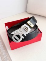 品名：Ferrgamo..菲拉格慕 腰带自动带 皮带 型号：自动扣，纯钢材质自动扣，头层牛皮，自动带身 材料：百分百头层牛皮，保证真皮。24K纯钢扣专柜同等质量