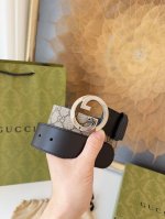 特 Gucci.古驰 全套包装 G U C C I 新款圆形互扣式双g搭扣 宽4.0Cm 由原厂进口皮订制专用面料+原厂底皮拼接而成的手工腰带 顶级手工 进口边
