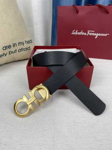 特 ：配送专柜全套礼盒包装。 Ferragamo 进口原版头层牛皮搭配精品真空电镀永不掉色扣头，宽度3.5Cm