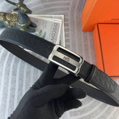 爱马仕 特种皮腰带自动带系列 ，原厂五金精品不锈钢扣，手感柔软舒适 宽3.5Cm。