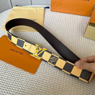 特 寬：40Mm 驢家新品 今季男士新品腰帶 訂製帆布面料襯托棕色小牛皮 搭配雙色搭扣 多色選 雙面用