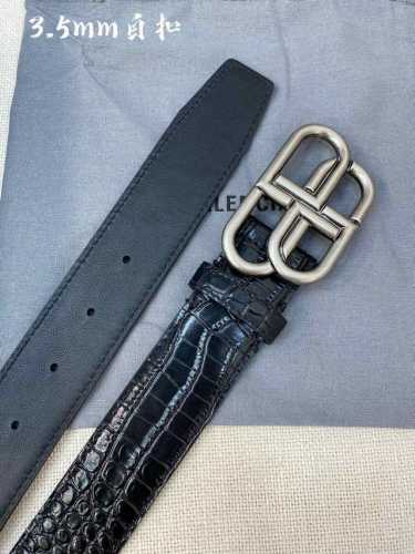 特 巴黎世家鳄鱼纹 新款腰带 双面意大利雾面小牛皮 搭配复古扣--宽度3.5