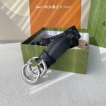 Gucci 新款接皮4.0Cm，带身采用进口牛皮皮底，原厂定制，新款专用，扣头采用精品纯铜古铜扣，正品开版。复古潮流，优雅时尚。