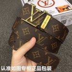 品牌：Lv.路易威登 型号：原单！请认准如图专柜包装 等级：意大利进口百分百头层牛皮，Lv.路易威登，世界著名奢侈品品牌。进口头层牛皮，国外专柜