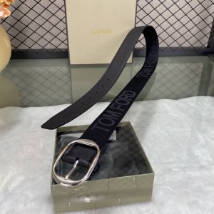 汤姆福特~最新网红爆款双面头层牛皮专柜同步3.8宽新款上市了，原版牛皮，搭配铜扣