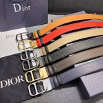Dior迪奥 宽3.5Cm 新款 男士腰间实用与点缀腰带，进口头层牛皮转动金属扣，低调有品质高奢大气 双面使用