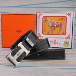 腰带皮带：爱玛仕原单牛皮腰带 男款皮带：材质百分百头层牛皮腰带保证真皮皮带，专柜原单品质、做工精细，时尚大牌，送人自用首选包装： 请认准如图专柜包装赠送打孔器手