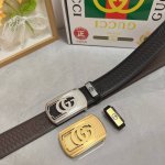 品名：古奇.Gu...Ci 材质：原单牛皮腰带 专柜原单品质、做工精细，时尚大牌，送人自用首选 包装： 请认准如图专柜包装赠送打孔器手提袋专柜礼盒宽度3.8Cm