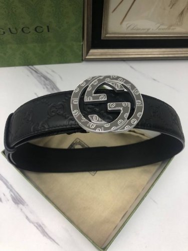 特 Gucci.古驰 全套包装 3.8Cm进口小牛皮压花, 专柜正品1:1完美复刻. 原版底皮, 采用热压印技术的gucci Signature皮革精制而成，触