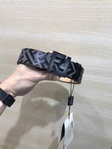 配送专柜包装 打孔针 特 新款 Fd 宽38Mm 老花斜纹F标志造型，原版纯手工搽色皮带，支持Nfc 双层间色扣 搭配标志性F戒子，进口小牛皮制成，镀金表面金属